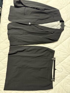 Chaus Black Women's Blazer and Skirt Set